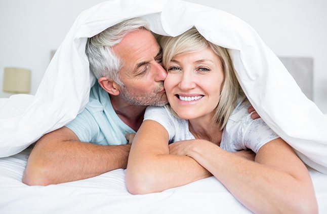 Intimacy For Seniors – How to Bring Intimacy into the Picture