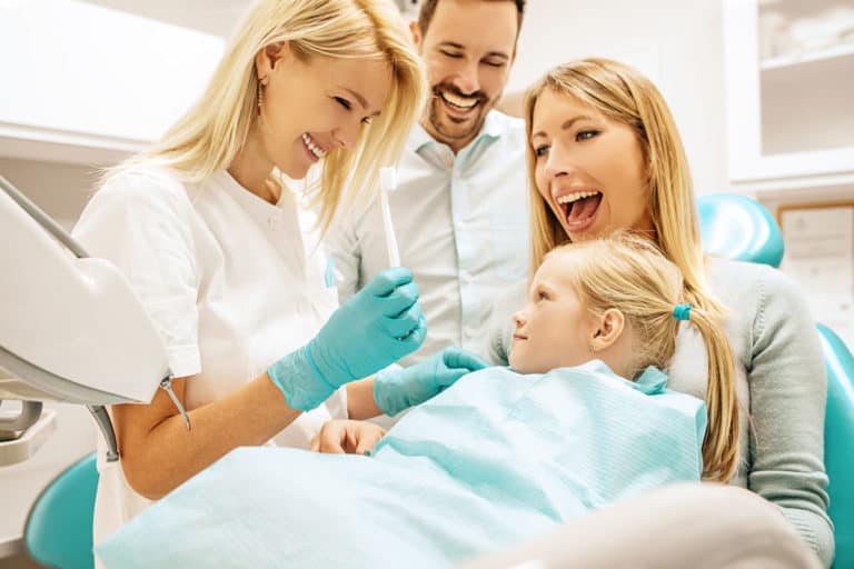 Family Dental Clinic: Why Choosing One is the Best Decision for Your Family’s Oral Health